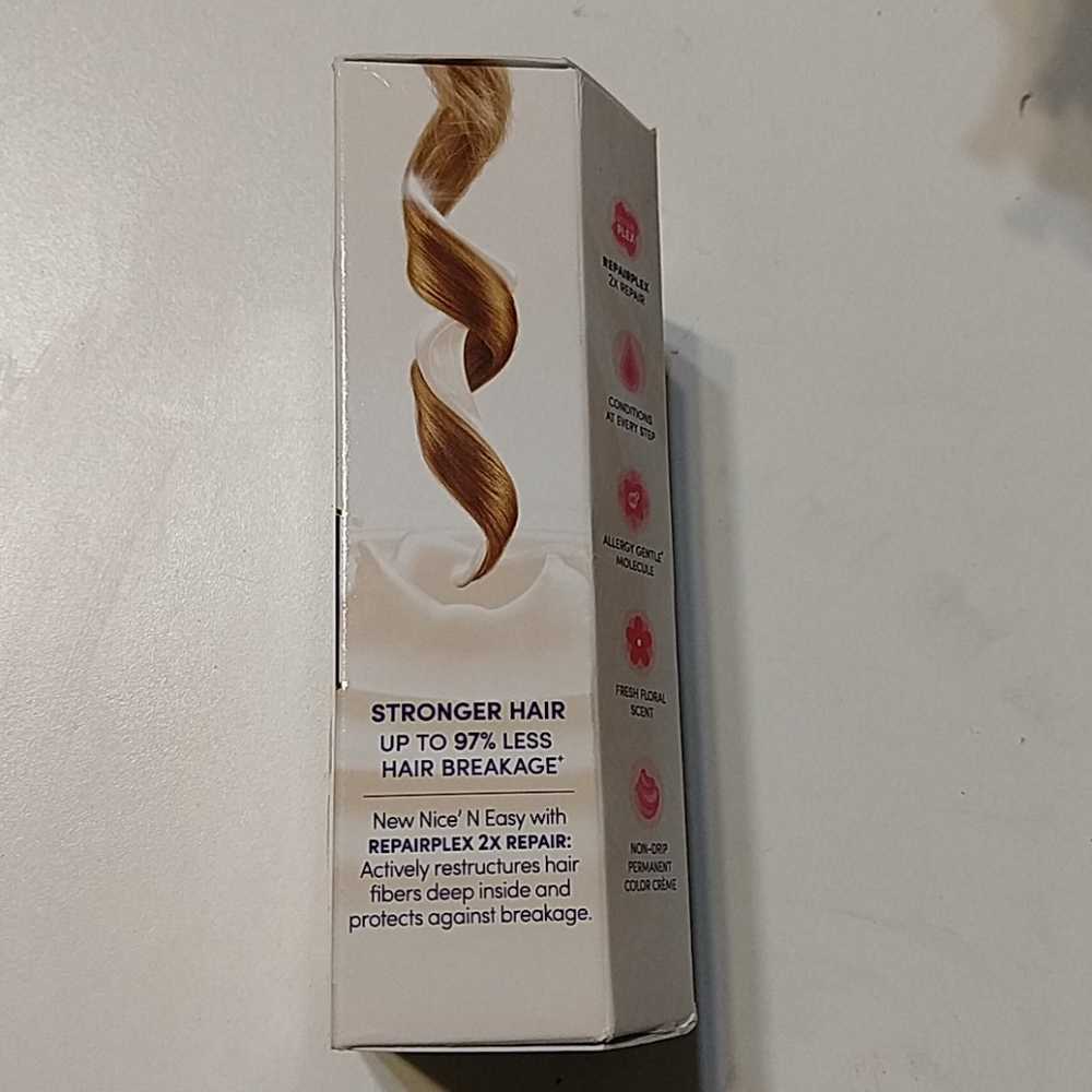 Hair Color - Picture 3 of 4